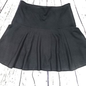 🆕️ Lauren Ralph Lauren black flare skirt sz 14